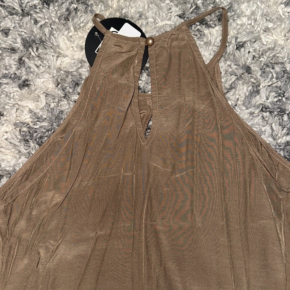 Sleeveless blouse - Picture 3 of 6